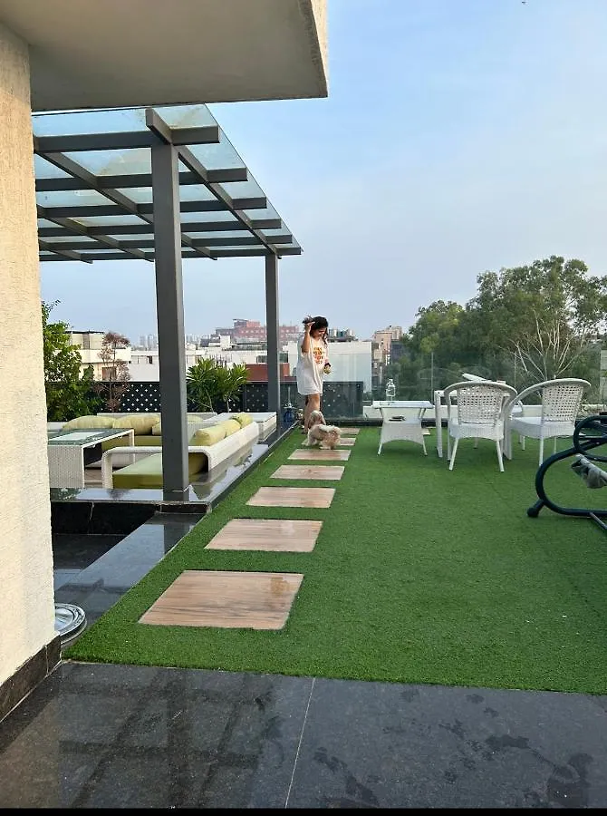 Sukoon House For Couple And Females Only Apartment Gurgaon India